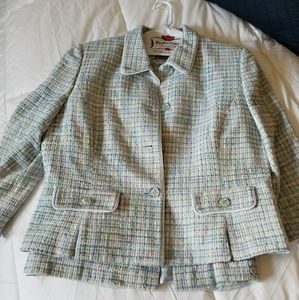 Tamari Arthur S. Levine Womans Skirt Suit Plus